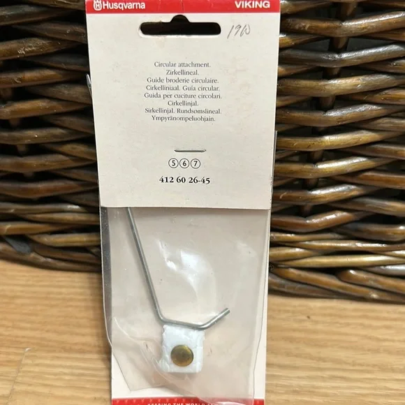 Circular attachment - Picture 1 of 3